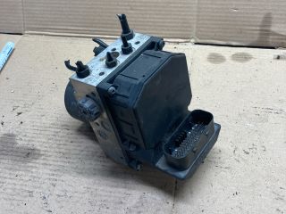 bontott AUDI A4 B6 ABS Kocka