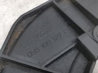 bontott AUDI A4 B6 Alsó Vezérlés Burkolat