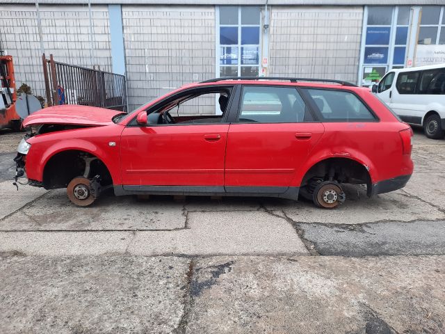 bontott AUDI A4 B6 Bal első Féknyereg Munkahengerrel