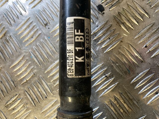 bontott AUDI A4 B6 Bal Féltengely