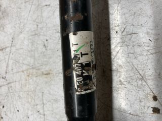 bontott AUDI A4 B6 Bal Féltengely