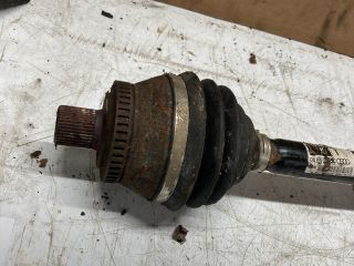 bontott AUDI A4 B6 Bal Féltengely
