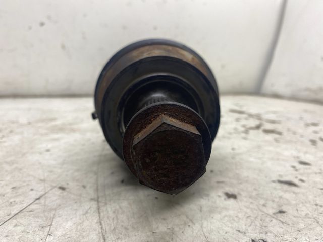 bontott AUDI A4 B6 Bal Féltengely