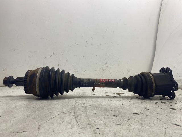 bontott AUDI A4 B6 Bal Féltengely