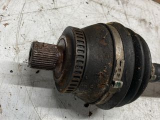 bontott AUDI A4 B6 Bal Féltengely