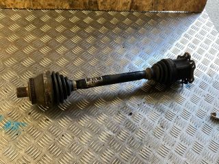 bontott AUDI A4 B6 Bal Féltengely