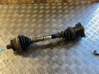 bontott AUDI A4 B6 Bal Féltengely