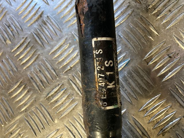 bontott AUDI A4 B6 Bal Féltengely