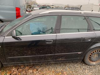 bontott AUDI A4 B6 Bal hátsó Rugó