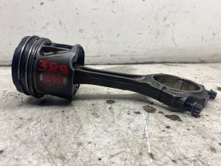 bontott AUDI A4 B6 Dugattyú és Hajtókar