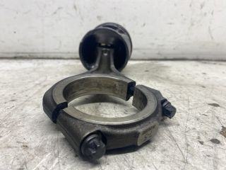 bontott AUDI A4 B6 Dugattyú és Hajtókar