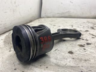 bontott AUDI A4 B6 Dugattyú és Hajtókar