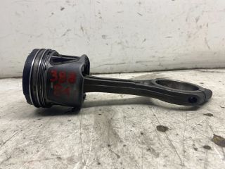 bontott AUDI A4 B6 Dugattyú és Hajtókar