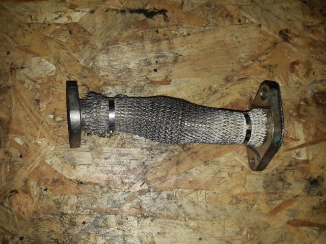 bontott AUDI A4 B6 EGR Hűtő Cső