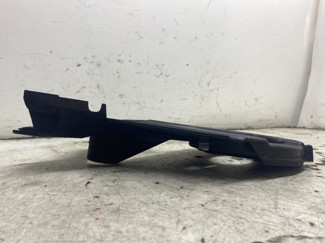 bontott AUDI A4 B6 Első Felső Vezérlés Burkolat