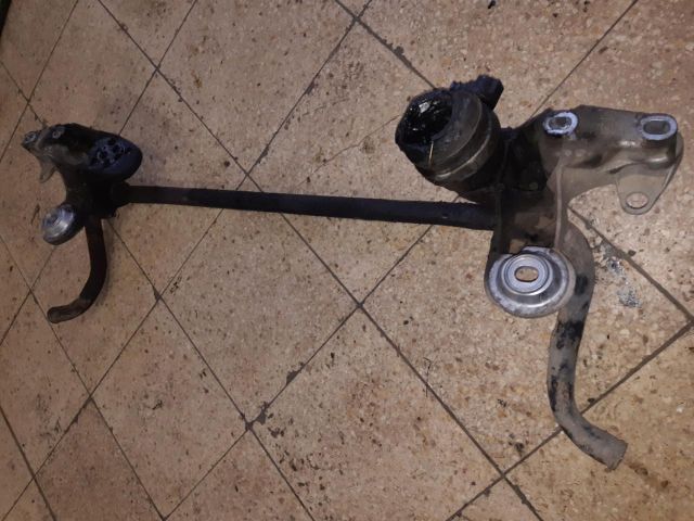 bontott AUDI A4 B6 Első Vízszintes Stabilizátor Rúd