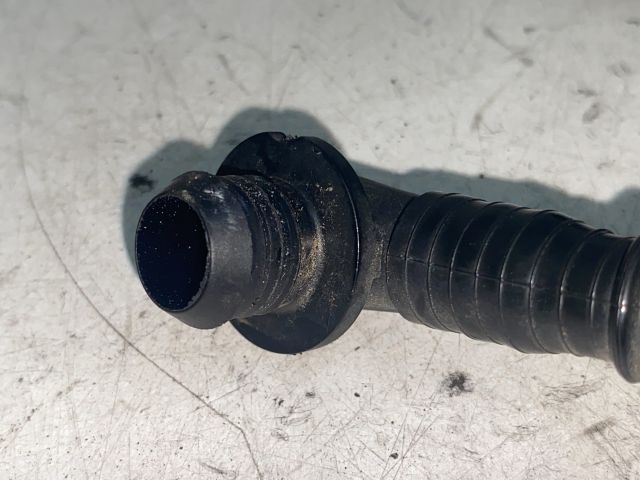 bontott AUDI A4 B6 Fékrásegítő Cső