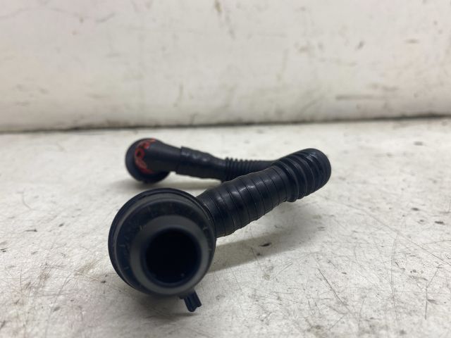 bontott AUDI A4 B6 Fékrásegítő Cső