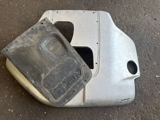 bontott AUDI A4 B6 Felső Motorburkolat