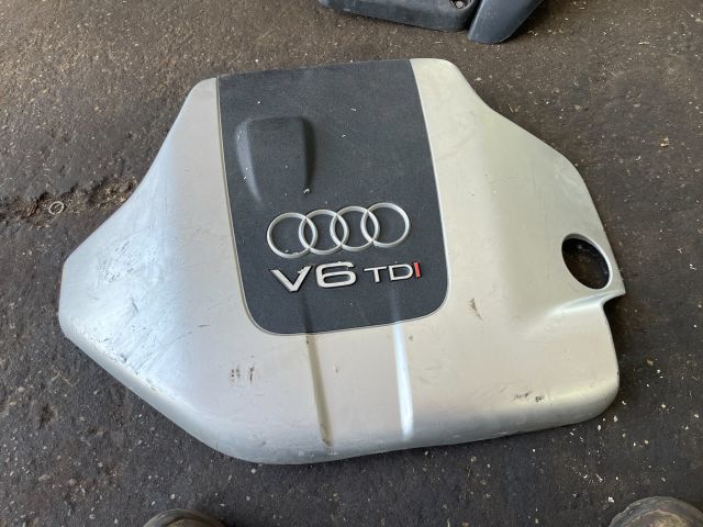 bontott AUDI A4 B6 Felső Motorburkolat