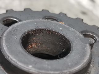 bontott AUDI A4 B6 Főtengely Bordáskerék / Lánckerék