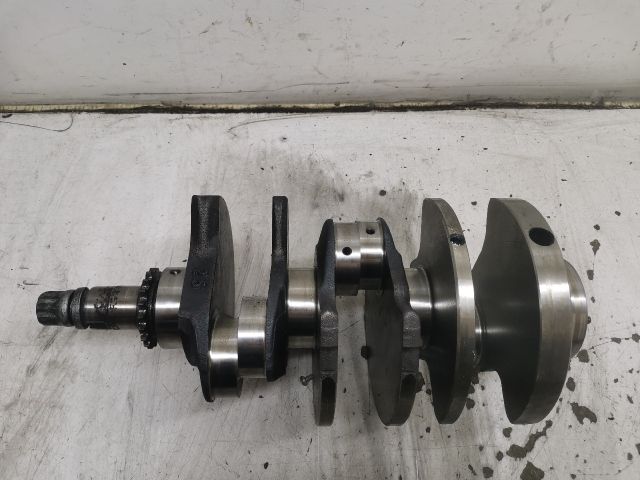 bontott AUDI A4 B6 Főtengely (Magában)