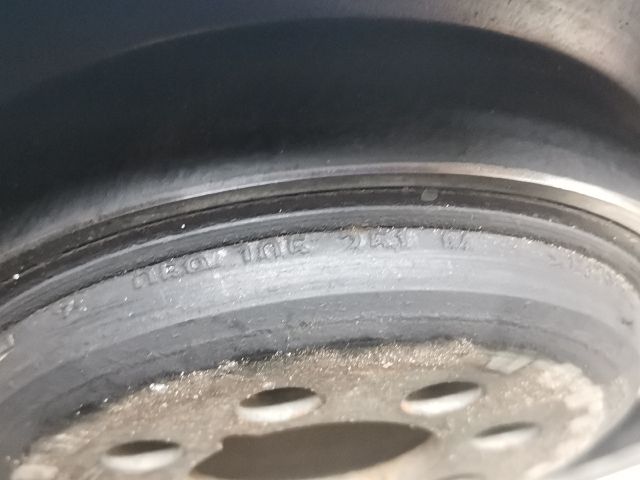 bontott AUDI A4 B6 Főtengely Szíjtárcsa