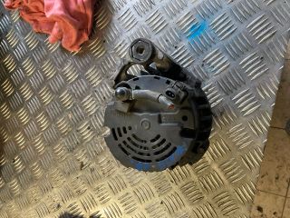 bontott AUDI A4 B6 Generátor