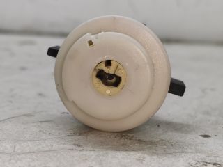 bontott AUDI A4 B6 Gyújtáskapcsoló