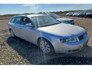 bontott AUDI A4 B6 Homlokfal (Üres lemez)