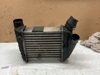 bontott AUDI A4 B6 Intercooler