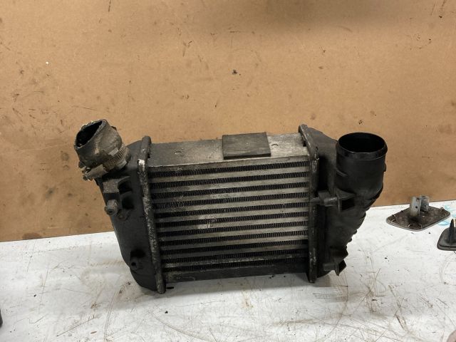 bontott AUDI A4 B6 Intercooler