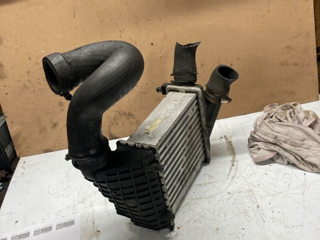 bontott AUDI A4 B6 Intercooler