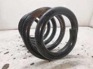 bontott AUDI A4 B6 Jobb első Rugó