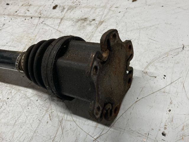 bontott AUDI A4 B6 Jobb Féltengely