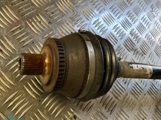 bontott AUDI A4 B6 Jobb Féltengely
