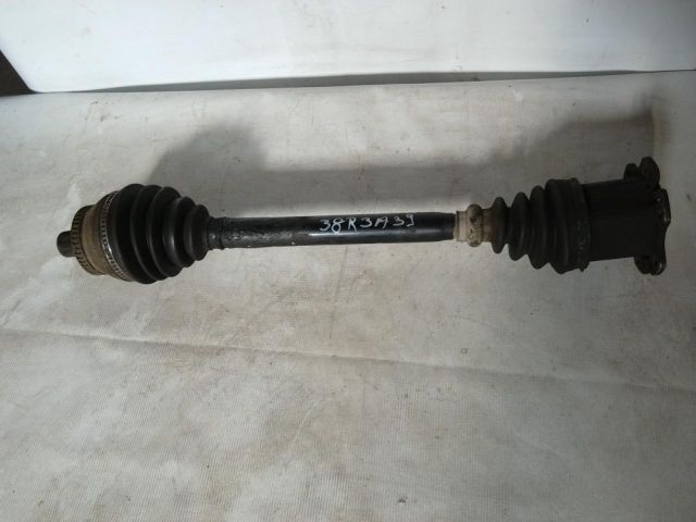 bontott AUDI A4 B6 Jobb Féltengely