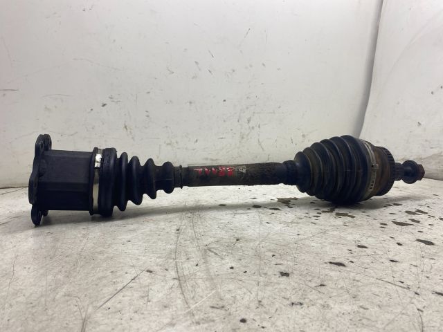 bontott AUDI A4 B6 Jobb Féltengely