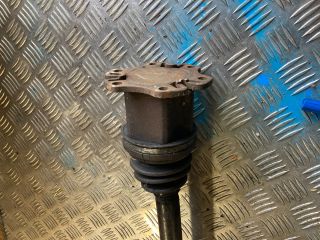 bontott AUDI A4 B6 Jobb Féltengely