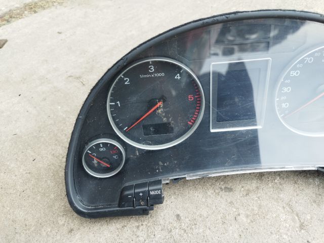 bontott AUDI A4 B6 Kilométeróra