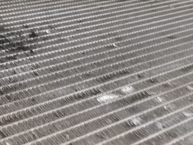 bontott AUDI A4 B6 Klímahűtő Radiátor