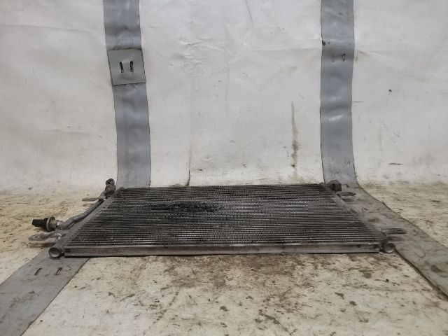 bontott AUDI A4 B6 Klímahűtő Radiátor