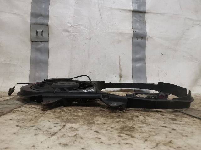 bontott AUDI A4 B6 Klímahűtő Ventilátor