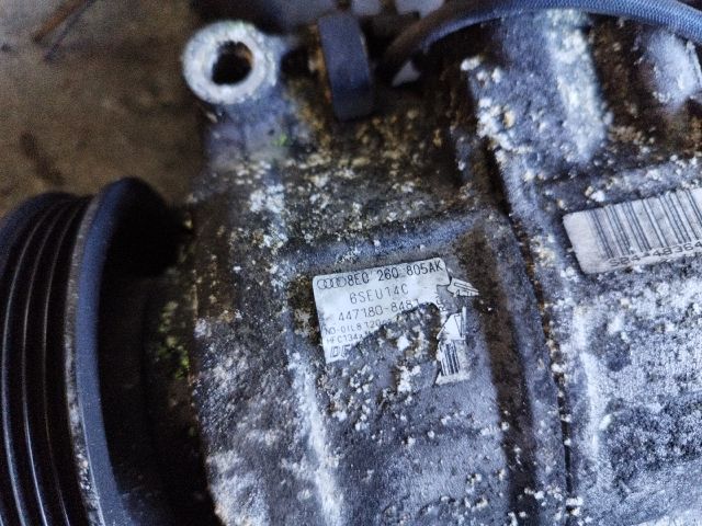 bontott AUDI A4 B6 Klímakompresszor