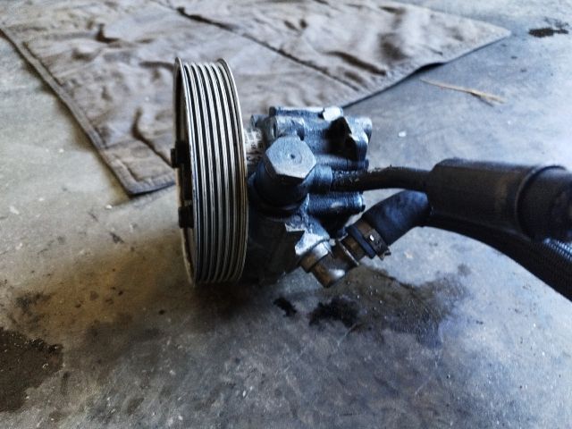 bontott AUDI A4 B6 Kormányszervó Motor (Hidraulikus)