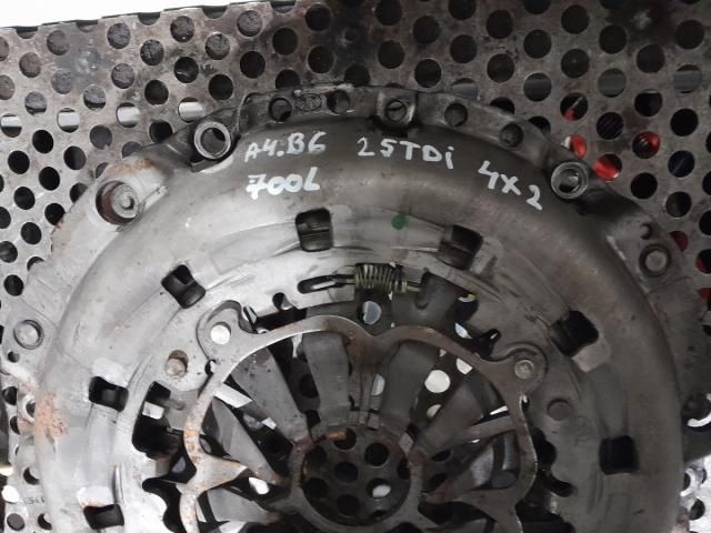 bontott AUDI A4 B6 Kuplung Szett (Szerkezet, Tárcsa)