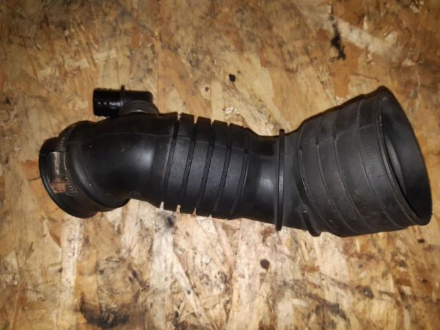 bontott AUDI A4 B6 Légbeömlő Cső