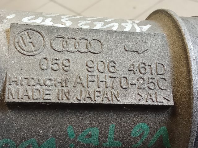 bontott AUDI A4 B6 Légtömegmérő