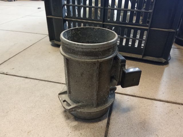 bontott AUDI A4 B6 Légtömegmérő