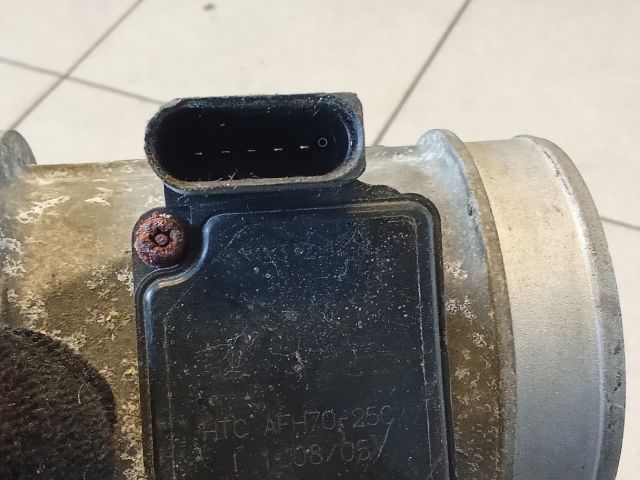 bontott AUDI A4 B6 Légtömegmérő